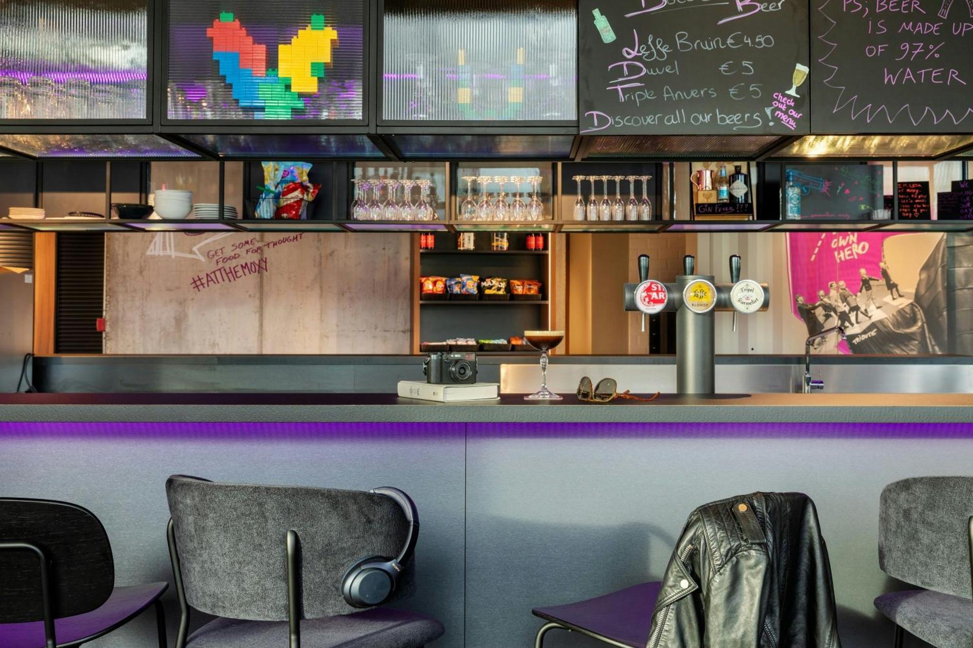 Moxy Antwerp Hotel Exterior foto