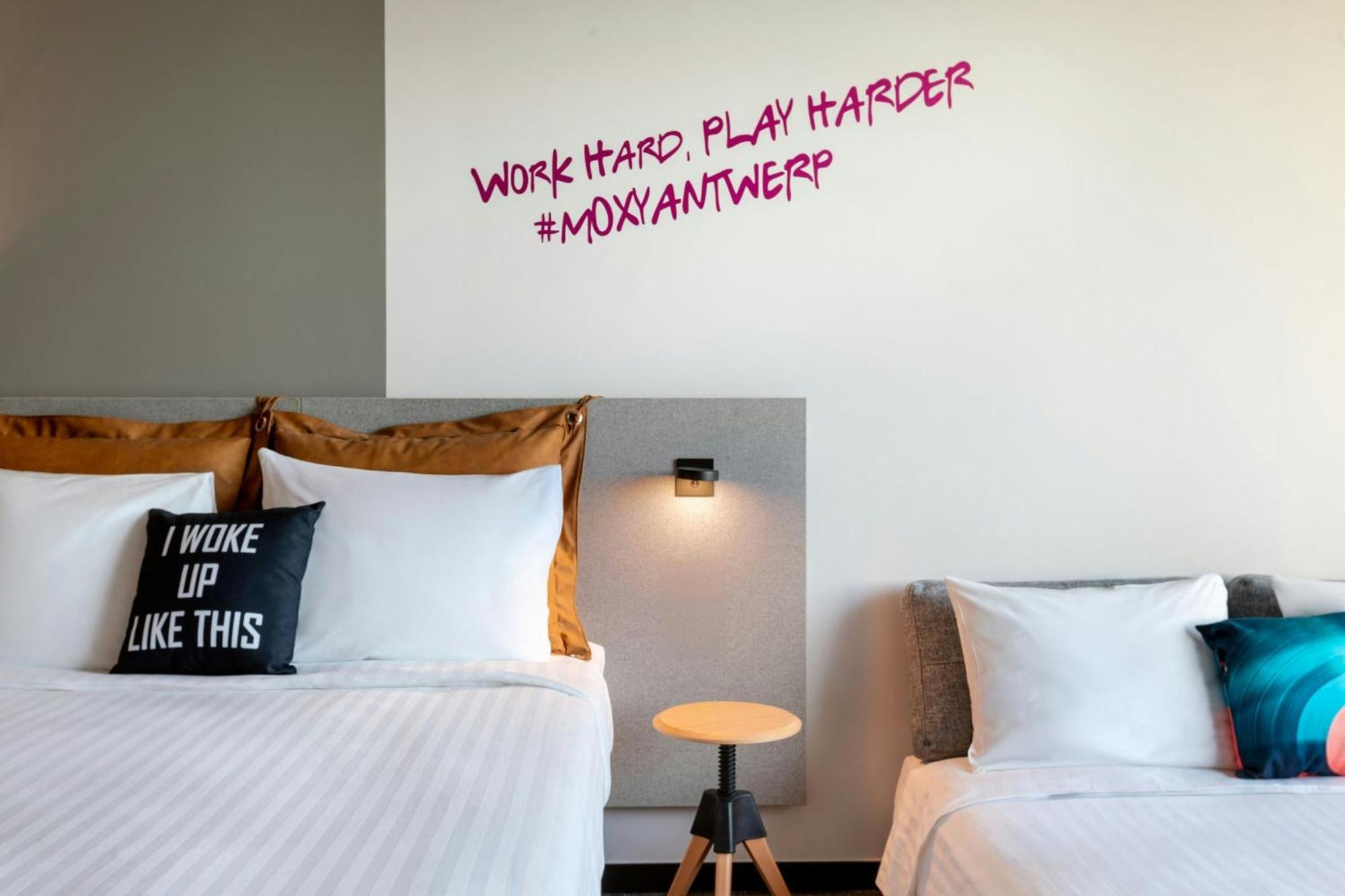 Moxy Antwerp Hotel Exterior foto