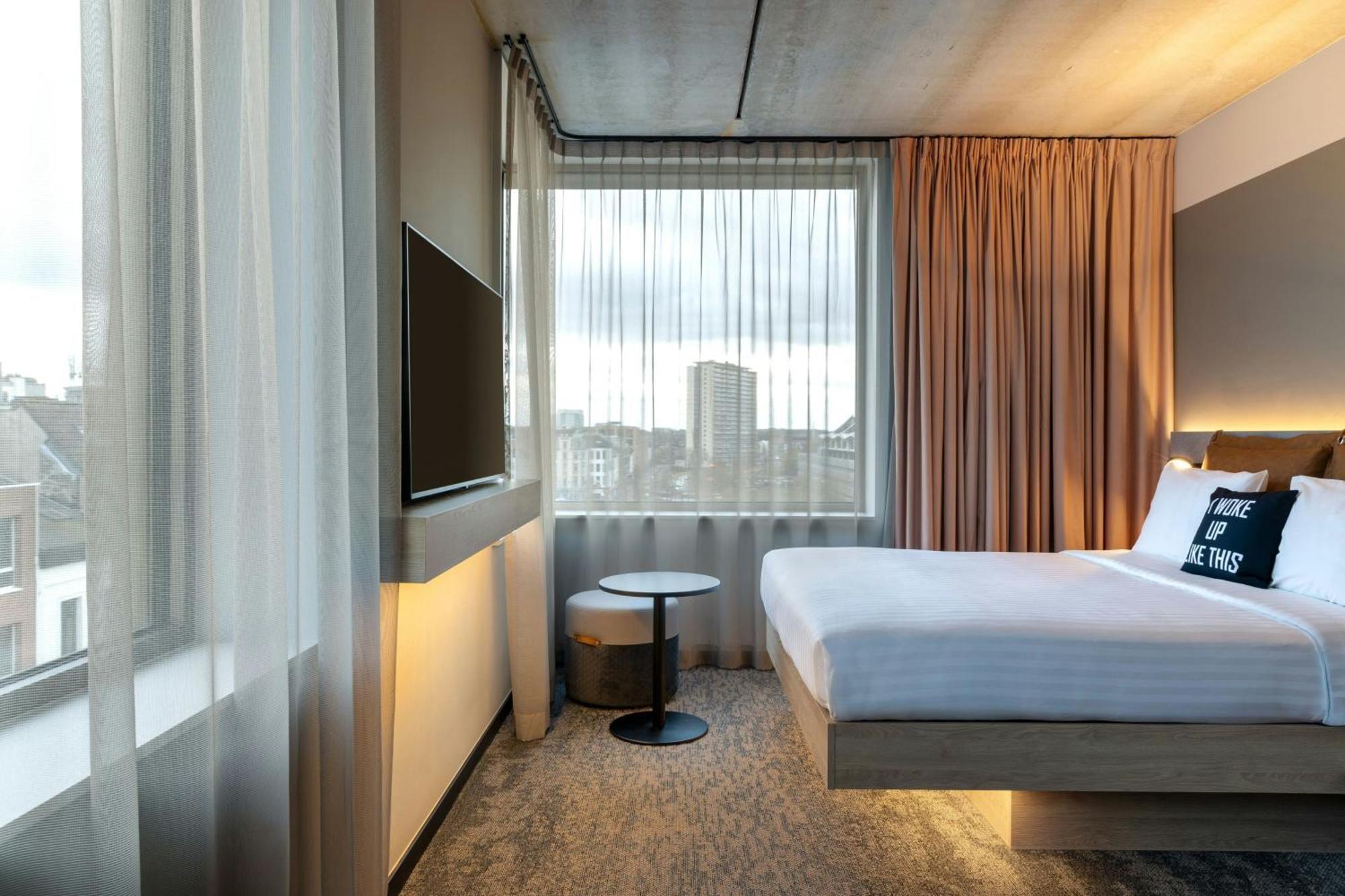 Moxy Antwerp Hotel Exterior foto